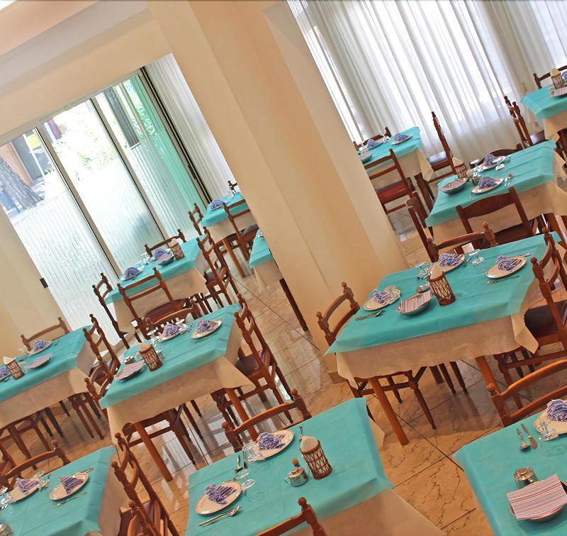 Hotel Royal 3*